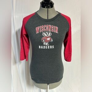 Wisconsin Badgers 3/4 Sleeve Tshirt Youth L
